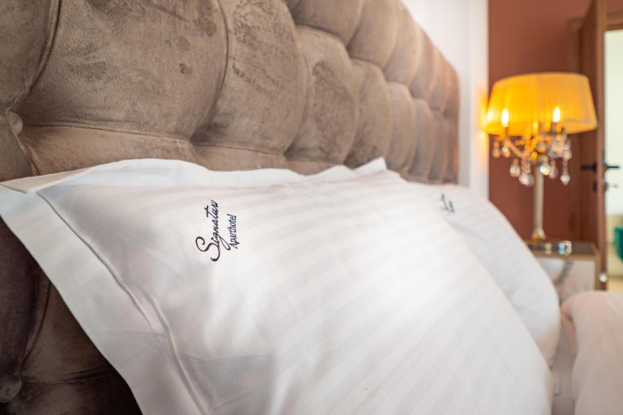Signature Aparthotel - Boutique Galaţi Exteriör bild