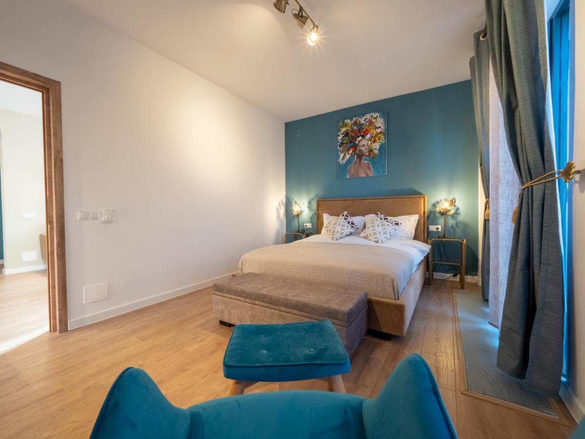 Signature Aparthotel - Boutique Galaţi Exteriör bild