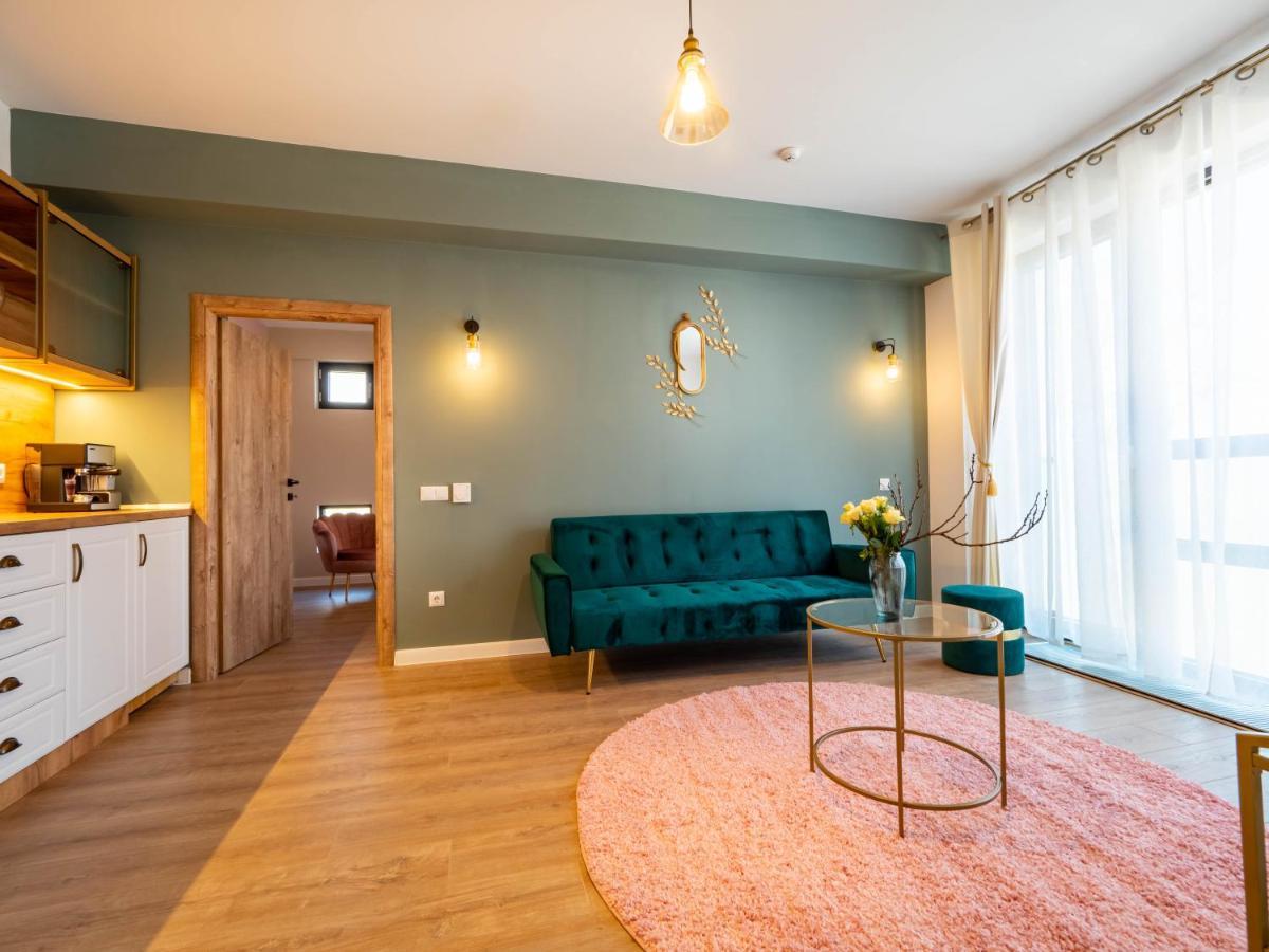 Signature Aparthotel - Boutique Galaţi Exteriör bild