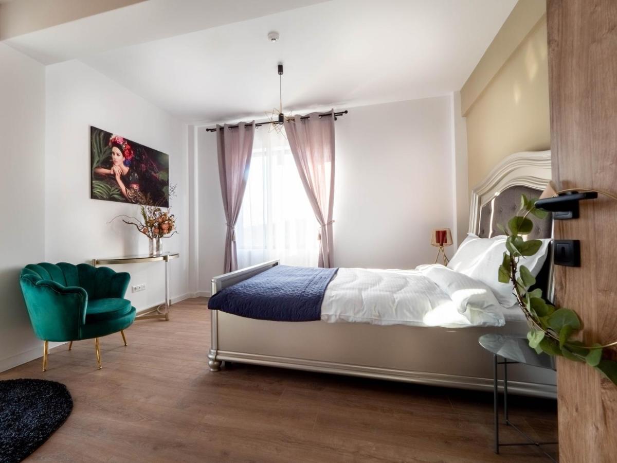 Signature Aparthotel - Boutique Galaţi Exteriör bild