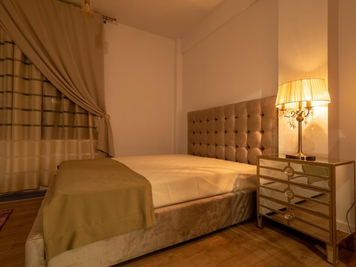 Signature Aparthotel - Boutique Galaţi Exteriör bild