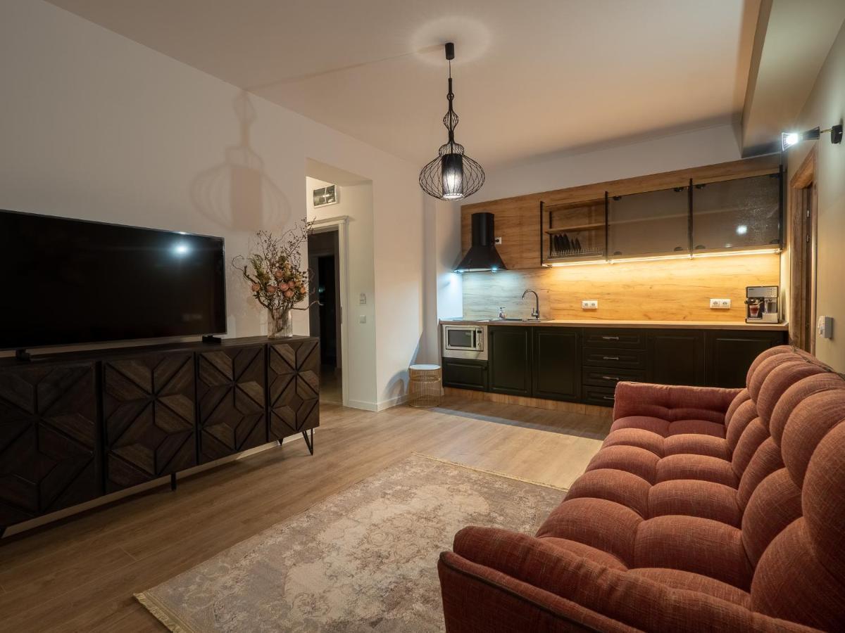 Signature Aparthotel - Boutique Galaţi Exteriör bild