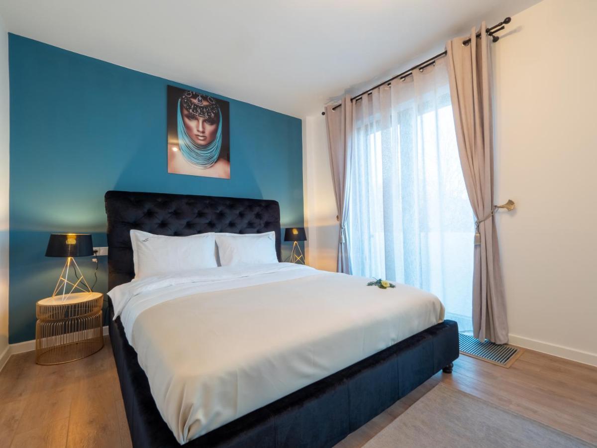 Signature Aparthotel - Boutique Galaţi Exteriör bild
