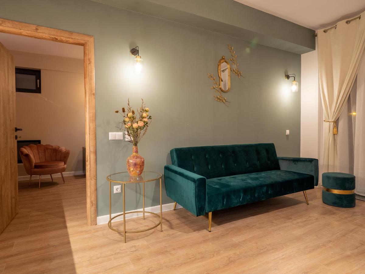 Signature Aparthotel - Boutique Galaţi Exteriör bild